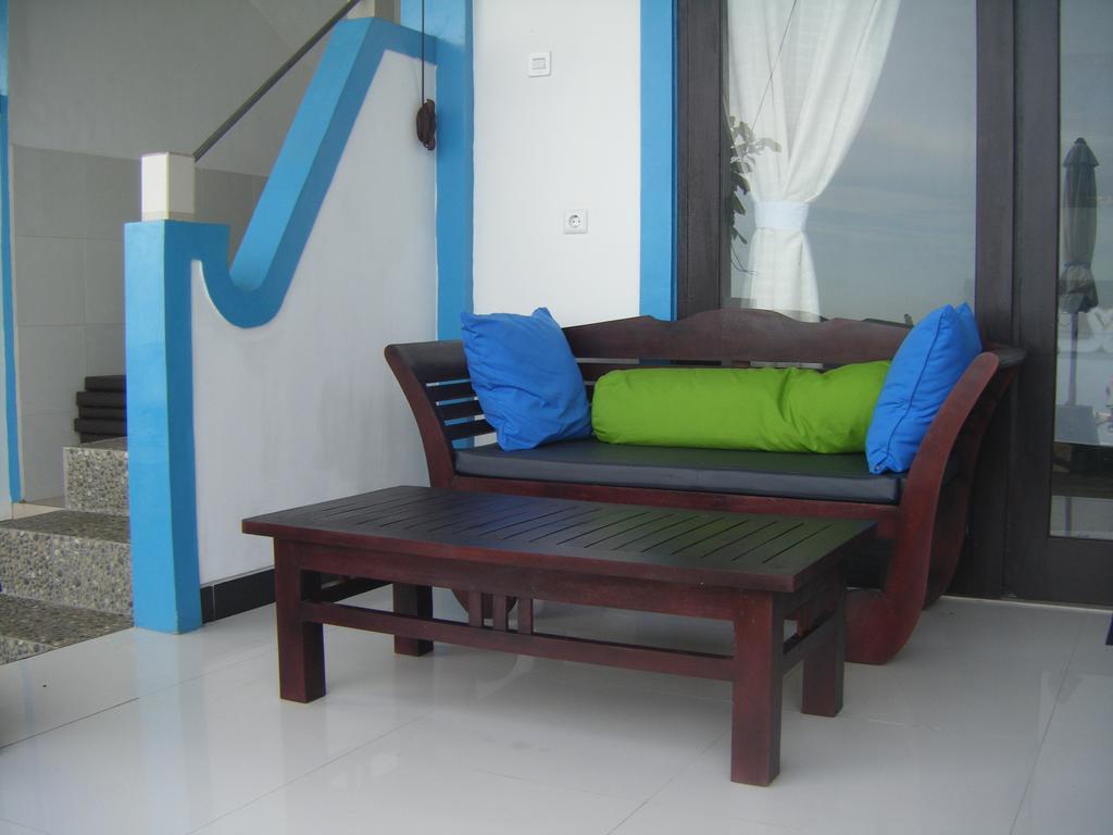 De Adema Guesthouse Amed  Ngoại thất bức ảnh