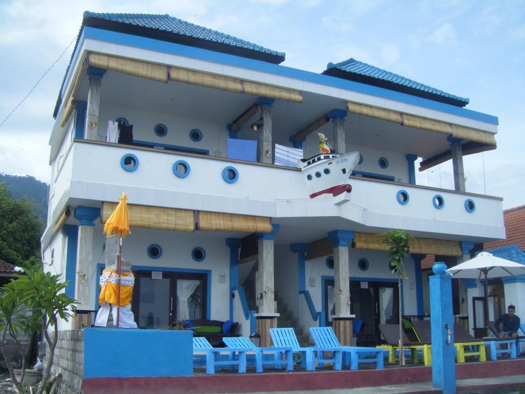 De Adema Guesthouse Amed  Ngoại thất bức ảnh