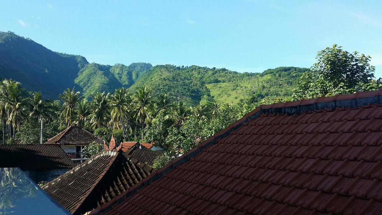 De Adema Guesthouse Amed  Ngoại thất bức ảnh